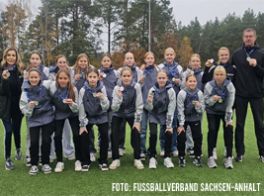 Die weibliche U14-Auswahl des Fußballverbandes Sachsen-Anhalt holt Silber in Lindow (Quelle: www.fsa-online.de)